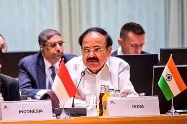 VP calls on Intl  communi