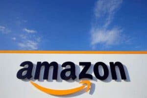 Amazon reports 37  growth in sales  expects bumper holiday season