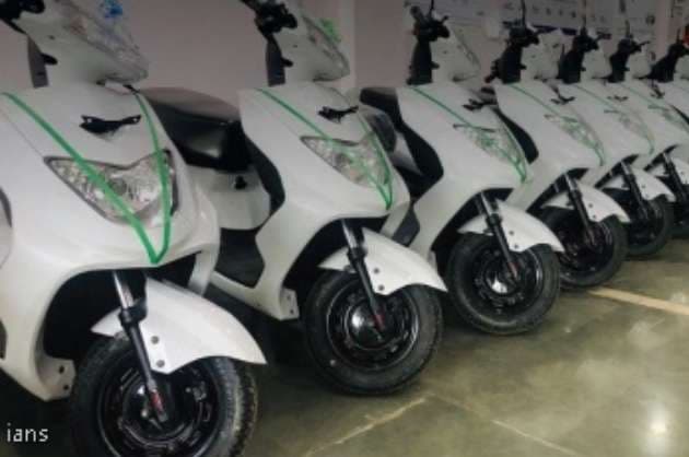 Ampere launches new electric 2 wheeler for Rs 68 999