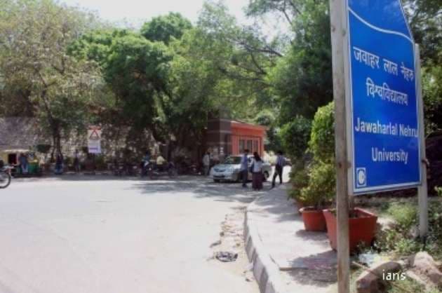 Clashes erupt between ABVP  Left groups in JNU  several injured