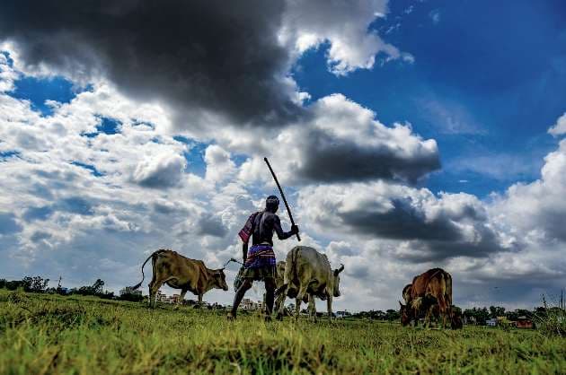 Govt to table Bill in LS today to repeal farm laws