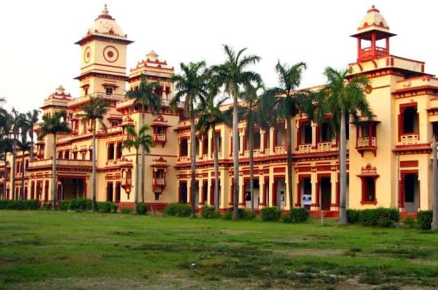 AISA ABVP activists clash in BHU over farmers  protests