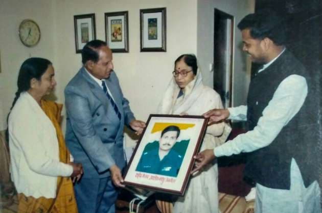 This artist pays tributes to martyrs differently since 1999