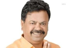 Sack arrogant ministers  demands K taka BJP MLA Renukacharya