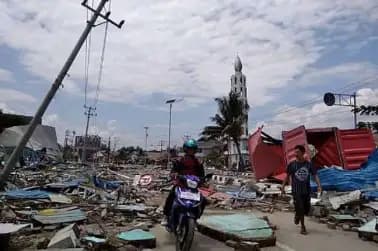 Indonesia tsunami  Reside