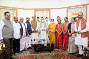 Members of Parliamentary Standing Committee on Petroleum meet Maha Governor