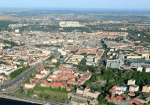 Govt commissions study on SEZs