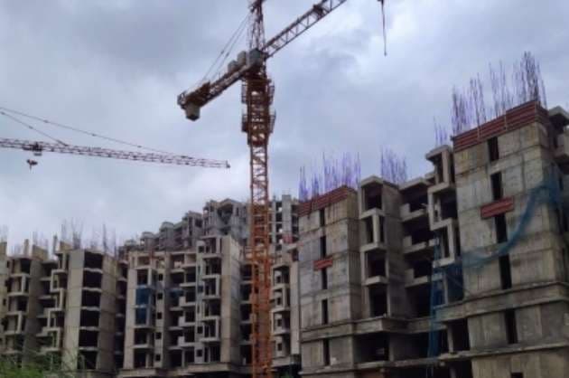 Most home buyers predict stable property prices over next 1 yr