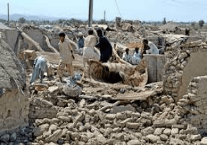 371 killed in Pakistan earthquakes