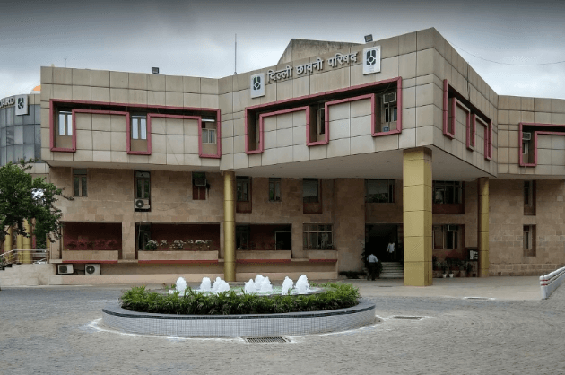 Indian Army shuts canteen