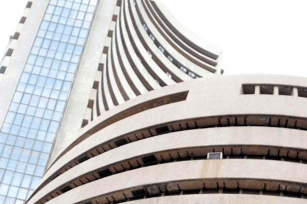 Equity indices in red  Se