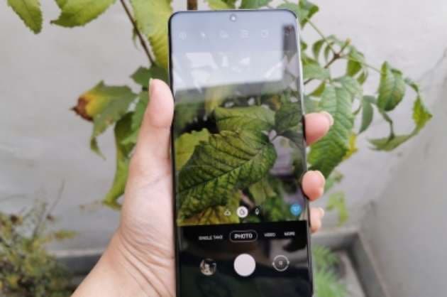 Samsung expects sharp drop in mobile demand in Q2 2020