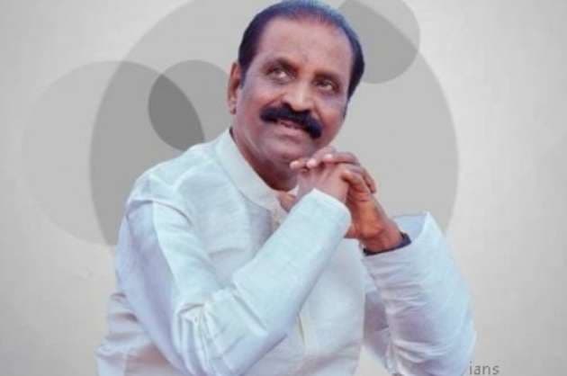 Language based on need  not imposition  Lyricist Vairamuthu