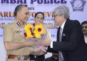 Dr. Satyapal Singh, Commissioner of Police -- Mumbai at the book launch of 'Fearless Forever'