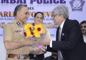 Dr. Satyapal Singh, Commissioner of Police -- Mumbai at the book launch of 'Fearless Forever'