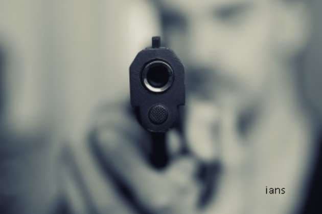 JD U leader shot in Patna  Maoist leader s brother killed in Gaya