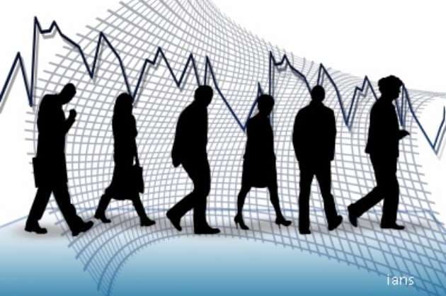 Job scenario worsens  unemployment rate shoots up to 8  in April