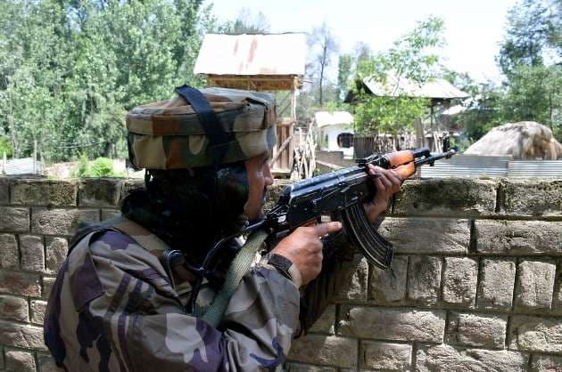 2 militants  CRPF trooper killed in gunfight in Pulwama district