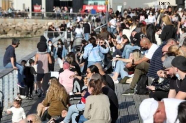 Israel lifts almost all Covid restrictions