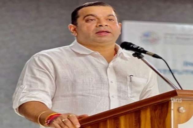 Health authorities should put Covid protocols in place amid surge  Minister