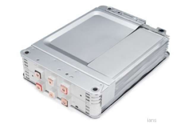 Indian EV players hail new govt standards for lithium ion batteries