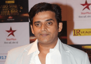 Mahesh Bhatt has taken charge of my campaign: Ravi Kishan