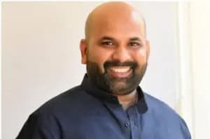 Binoy Kodiyeri donates bl