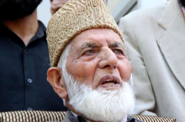 Pakistan upper house passes resolution to laud Kashmiri separatist Geelani