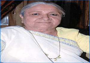 Smriti Irani's 'Baa' sends blessings for her political journey