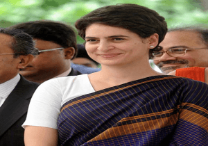 Priyanka Gandhi visits Kashmir to pray at shrine