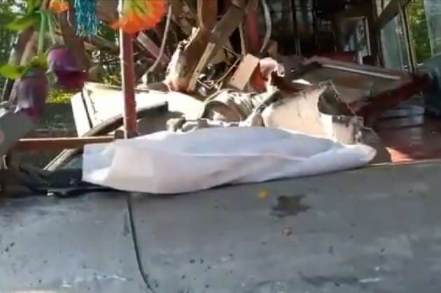 6 die in UP bus accident