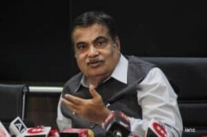 Roll out  Flex Fuel Vehicles  within a year  Gadkari to industry