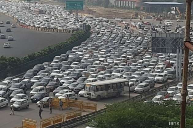 Bharat Bandh ends  traffic resumes on Delhi Meerut Expressway