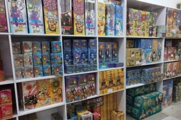 Prime focus is right to life of citizens  says SC on firecrackers ban