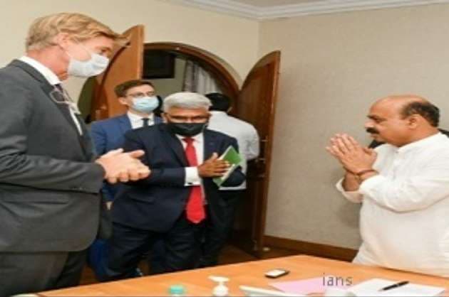 Swedish contingent meets K taka CM  Indian cos CEOs to boost investment