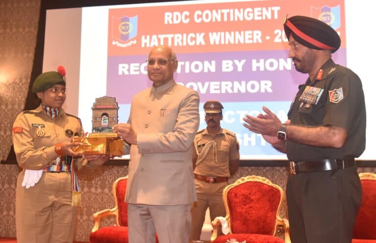 Maharashtra Governor Applauds  NCC Cadets on Winning the Prime Minister's Banner for the Third  Year in  a Row at the Republic Day Parade