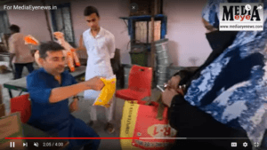 Good Samaritans Bring Smiles to Faces of the Poor during Ramazan