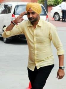 Harbhajan Singh Asks for Expansion of Amritsar Airport, Flights to USA, Canada
