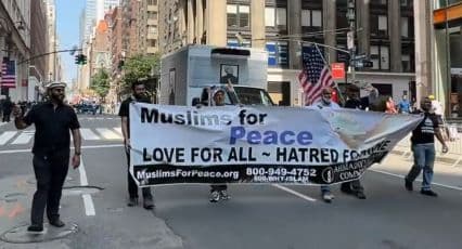 Rejecting Boycott Claim ‘Muslims for Peace’ Participate in New York India Day Parade