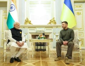 PM Modi's Historic Visit to Ukraine: Zelensky Hails the Moment; Modi Presents India-Made Mobile Hospital to Ukraine