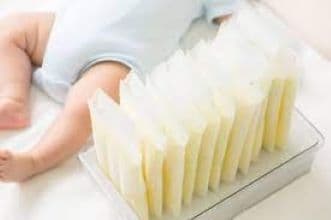 Infants Who Are Fed Breast Milk at Birth Less Prone to Asthma