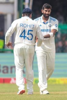 Rohit Sharma Applauds Bumrah’s Leadership Skills; Calls Him Defacto Mentor for Young Bowlers in the Team
