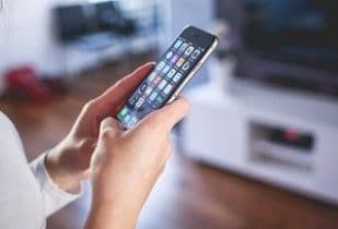 Tech-Break: Did You Know Allowing 1-Minute Phone Breaks in Classrooms Can Help Students Perform Better?