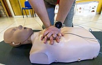 How Husband Saved Wife’s Life by Giving CPR in The ‘Golden Hour’