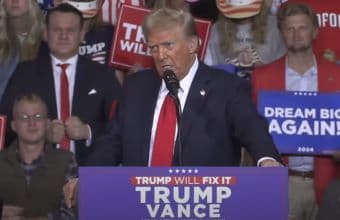 Trump Intensifies Campaign, Urges Voters to Tell Harris That She is Fired
