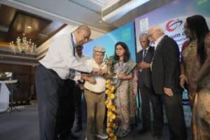 Health Experts Discuss How Ozone Therapy Treats Various Health Disorders