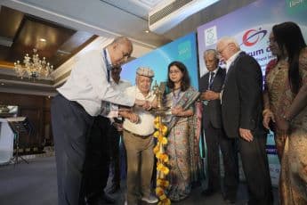 Health Experts Discuss How Ozone Therapy Treats Various Health Disorders