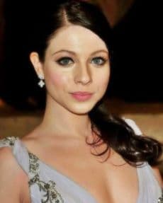 ‘Gossip Girl’ Star Michelle Trachtenberg Dies At 39