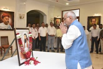 Maharashtra Governor Offers Tribute to Sant Rohidas