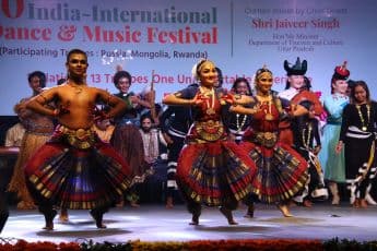 Maha Kumbh: International Dance and Music Festival Representing 30 Nations to Enchant Devotees